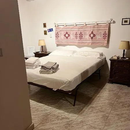 The Arches House Iun F1092 Bed & Breakfast Alghero