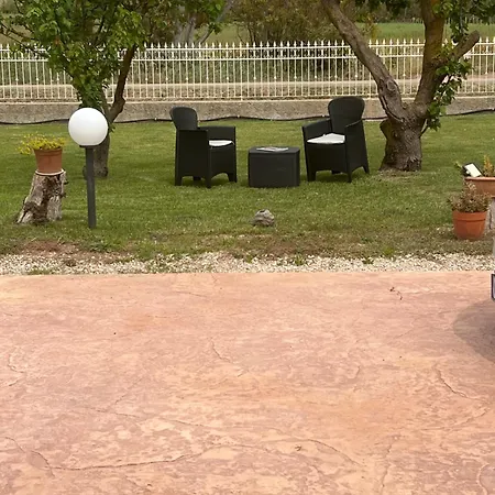 ベッド・アンド・ブレックファスト The Arches House Iun F1092